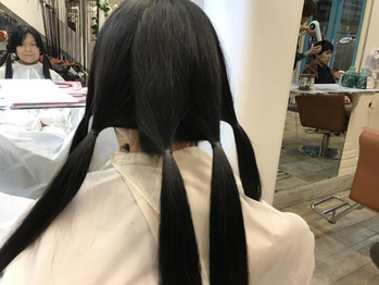 平日限定でヘアドネーションやってます！